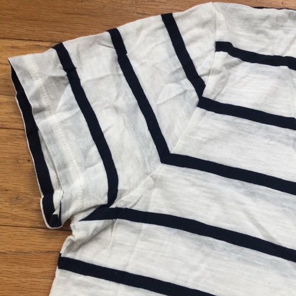 Madewell Whisper Cotton V-Neck w/ Pocket - Navy / White Stripes - Picture 10 of 16